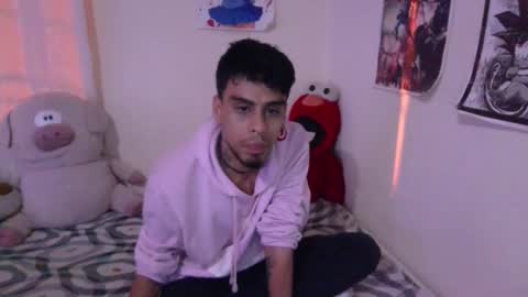 Snapshot of smoker00teddybear chatting on 02/22/25, 10:07 teddy online show from 02/22/25, 10:07