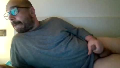 smoker985 online show from 01/11/25, 08:22