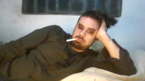 Snapshot of smokers_lounge chatting on 06/04/26, 10:38 smokers_lounge online show from 06/04/26, 10:38