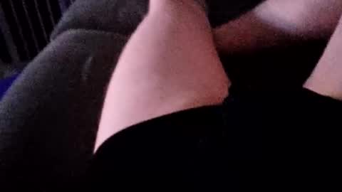 Snapshot of smokynight chatting on 10/29/25, 02:03 smokynight online show from 10/29/25, 02:03