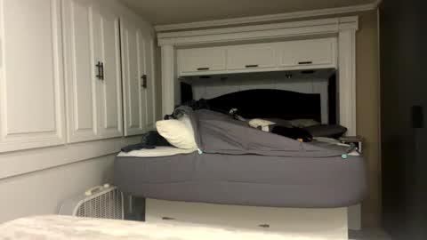 Snapshot of smooth985092 chatting on 03/01/25, 07:30 smoothmusclecam online show from 03/01/25, 07:30