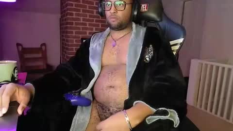 Smoothj2011 online show from 03/17/26, 08:17