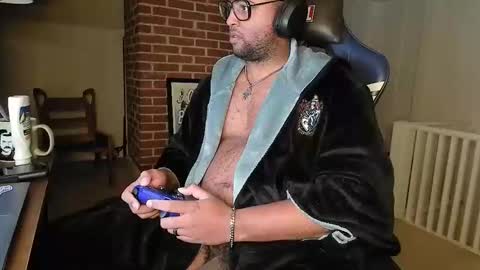 Smoothj2011 online show from 03/19/26, 08:18