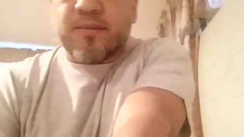 Snapshot of smoothstrik3r chatting on 10/17/25, 01:57 smoothstrik3r online show from 10/17/25, 01:57