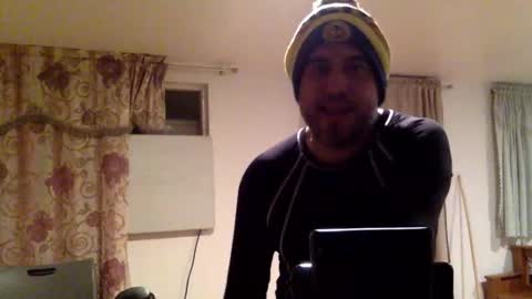 Snapshot of smoothstrik3r chatting on 10/22/25, 12:38 smoothstrik3r online show from 10/22/25, 12:38