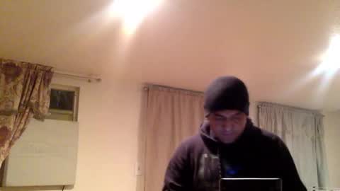 Snapshot of smoothstrik3r chatting on 11/03/25, 01:45 smoothstrik3r online show from 11/03/25, 01:45