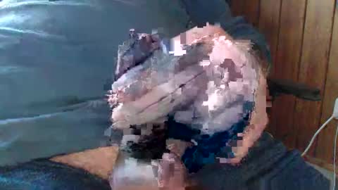 Snapshot of sn0man69 chatting on 01/16/25, 02:41 sn0man69 online show from 01/16/25, 02:41