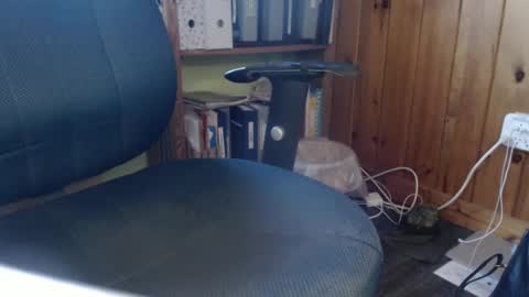 Snapshot of sn0man69 chatting on 02/14/25, 09:32 sn0man69 online show from 02/14/25, 09:32