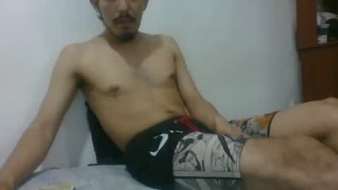 Snapshot of snackontime19 chatting on 12/19/24, 02:56 snackontime19 online show from 12/19/24, 02:56