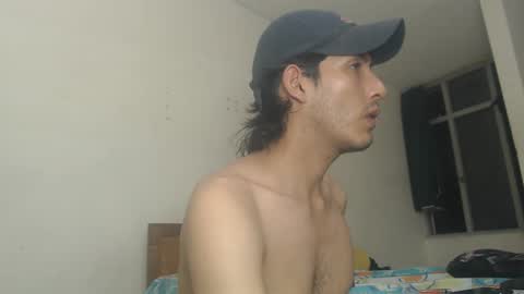 Snapshot of snackontime19 chatting on 09/15/25, 03:50 snackontime19 online show from 09/15/25, 03:50