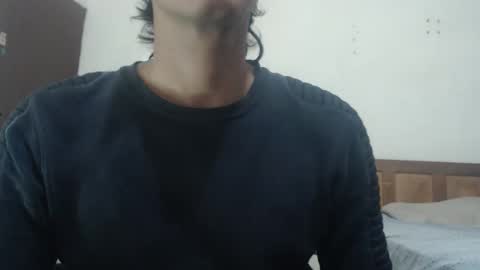 Snapshot of snackontime19 chatting on 09/27/25, 04:39 snackontime19 online show from 09/27/25, 04:39