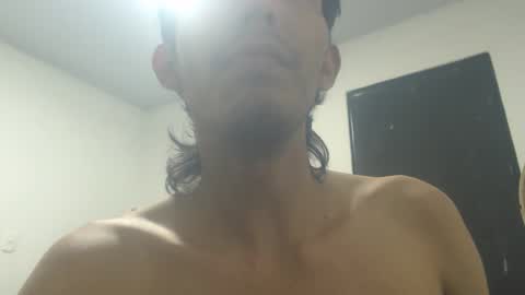 Snapshot of snackontime19 chatting on 10/22/25, 01:50 snackontime19 online show from 10/22/25, 01:50