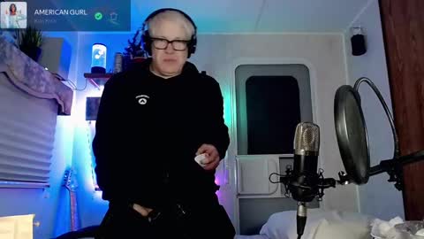 Viiscount  Snarfle Von Snarfenberg online show from 03/04/25, 02:21