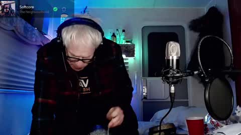 Viiscount  Snarfle Von Snarfenberg online show from 03/06/25, 08:30