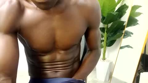 Snapshot of sneaky_link2 chatting on 01/07/26, 08:00 papi online show from 01/07/26, 08:00