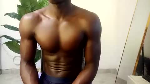 Snapshot of sneaky_link2 chatting on 02/13/26, 02:40 papi online show from 02/13/26, 02:40