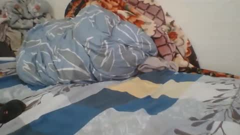 snghardy23 online show from 09/20/25, 04:19