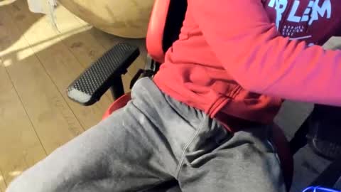 Snapshot of snip1977 chatting on 01/27/25, 05:58 snip1977 online show from 01/27/25, 05:58