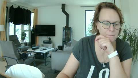 Snoeske and Woodwurm online show from 01/01/25, 12:44