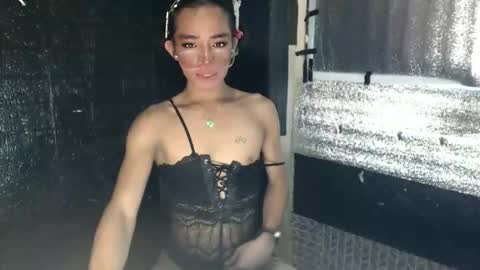 snoky_serna online show from 05/05/26, 07:27