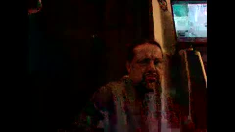 Snapshot of snoop95651994599 chatting on 12/14/25, 07:58 snoop95651 online show from 12/14/25, 07:58