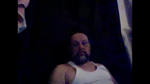 Snapshot of snoop95651994599 chatting on 12/20/25, 02:51 snoop95651 online show from 12/20/25, 02:51