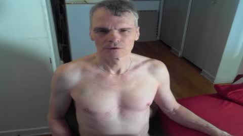 Snapshot of snoro111 chatting on 01/30/25, 08:42 snoro111 online show from 01/30/25, 08:42