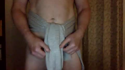 Snapshot of snoupydog chatting on 06/14/26, 02:41 snoupydog online show from 06/14/26, 02:41
