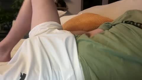 Snapshot of snow451988 chatting on 02/01/26, 08:29 snow online show from 02/01/26, 08:29