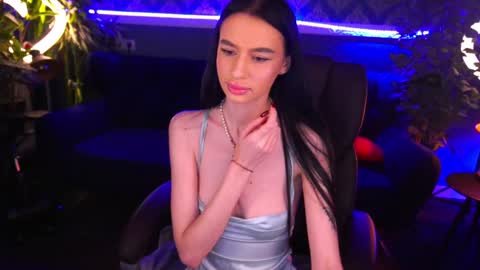 snow_whiteeex online show from 01/31/25, 02:28