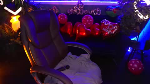 snow_whiteeex online show from 02/14/25, 02:07