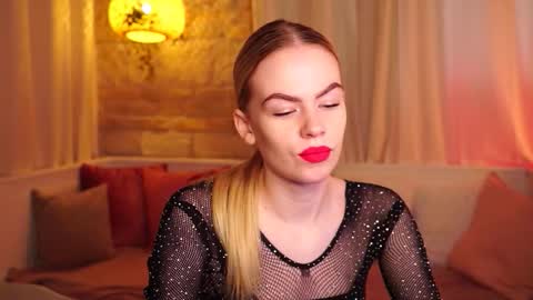 Hanna online show from 10/06/25, 07:50