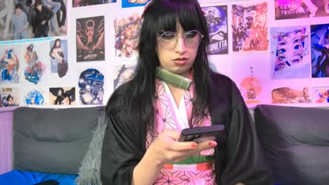 Snow and Bubble online show from 09/25/25, 05:38