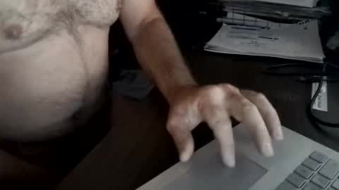 Snapshot of snowboarder699 chatting on 11/26/25, 08:59 watchmecum online show from 11/26/25, 08:59