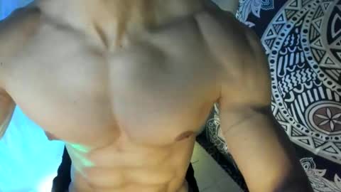 Max online show from 12/03/24, 06:37