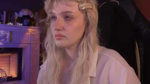 Ellie online show from 07/08/26, 05:34