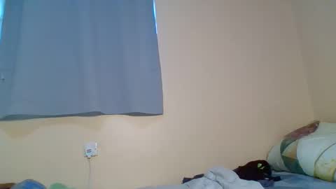 Snowie eyes online show from 11/14/25, 01:32