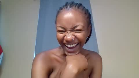 Snowie eyes online show from 11/22/25, 12:37