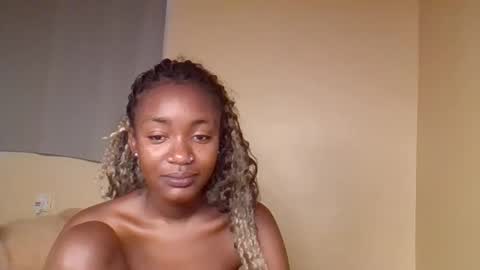 Snowie eyes online show from 01/07/26, 12:29