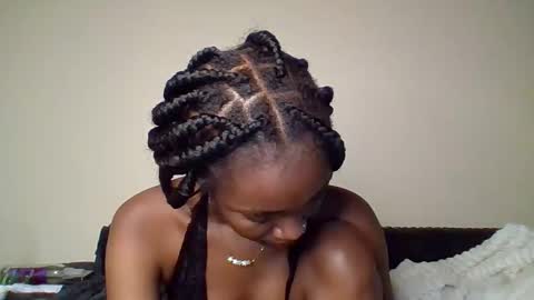 Snowie eyes online show from 03/21/26, 09:36