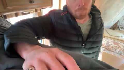 snowtrooper888 online show from 03/24/26, 05:29