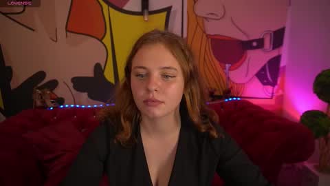 Snapshot of snowwhite_bella chatting on 10/17/25, 02:52 snowwhite_bella online show from 10/17/25, 02:52