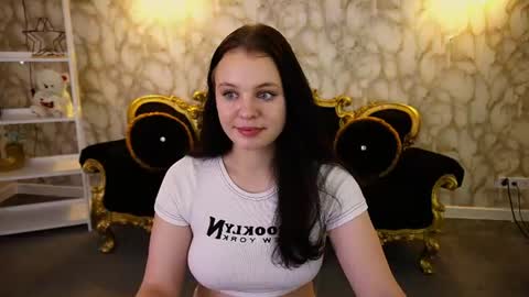 snowwhite_bella online show from 07/01/26, 07:13