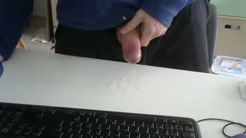 paul online show from 11/03/25, 08:37