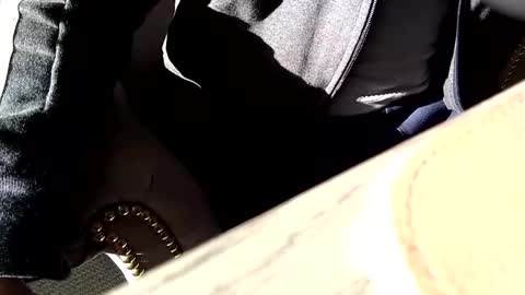 Snapshot of snurtle chatting on 02/09/25, 08:34 snurtle online show from 02/09/25, 08:34