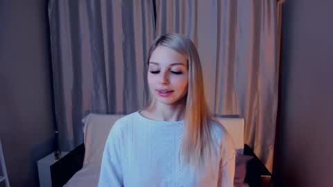 Alice - Birthday Girl online show from 02/09/25, 07:19