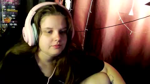 Snapshot of so_cute777 chatting on 11/10/25, 06:01 so cute777 online show from 11/10/25, 06:01