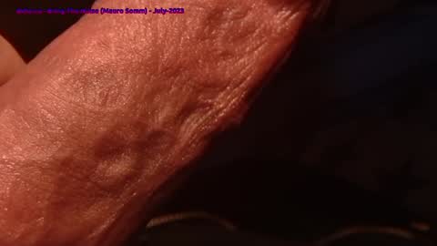 Snapshot of socaliluv chatting on 01/04/25, 01:10 MathDaddy online show from 01/04/25, 01:10