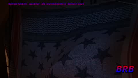 Snapshot of socaliluv chatting on 01/18/25, 07:59 MathDaddy online show from 01/18/25, 07:59