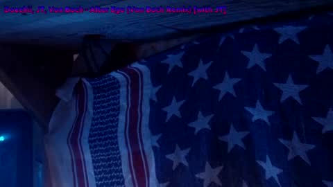 Snapshot of socaliluv chatting on 10/24/25, 01:03 MathDaddy online show from 10/24/25, 01:03